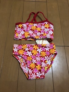 新品、ベビーの水着【花柄ビキニ】女の子用★798円即決★赤色×花柄