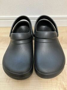 美品!!クロックス☆サンダル M6/W8 24cm ブラック☆メンズ レディース 靴 シューズ ICONIC COMFORT crocs