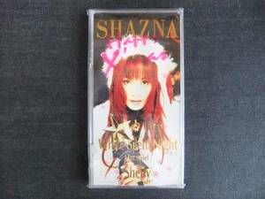 CDシングル8㎝-3　　　　 　SHAZNA　White Silent Night 　ケース付き　シール付　シャズナ　ケース付　　同梱可能　ロックバンド　IZAM