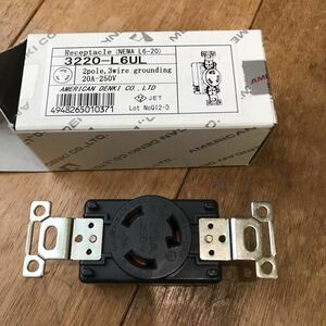 UL/CSA規格 埋込コンセント 20A 250V 3220-L6UL アメリカン電機 接地形2P