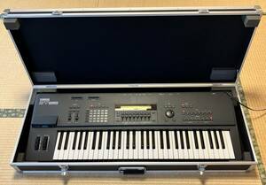 YAMAHA ヤマハ シンセサイザー SY85 SY-85 61鍵盤 純正ハードケース付