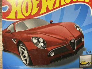 新品未開封　ALFA ROMEO 8C COMPETIZION ミニカー　モデルカー　HOT WHEELS アルファロメオガレーヂ伊太利屋　エンスー　カーグラフィック