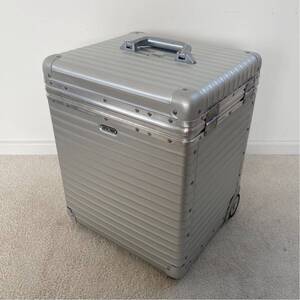 【超希少】RIMOWA × IBM TOPAS PILOT Trolley 2輪 アルミニウム 40L Made in Germany 