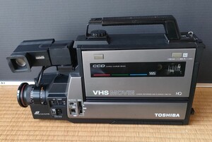 TOSHIBA 東芝　VHM-T20 VHS　電源入ります　動作確認済み　ジャンク扱い