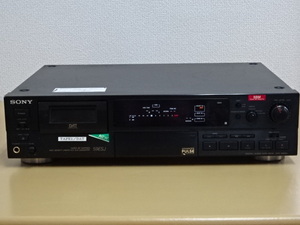 SONY ソニー デジタルオーディオデッキ DAT DTC-59ESJ ジャンク 管理D-36