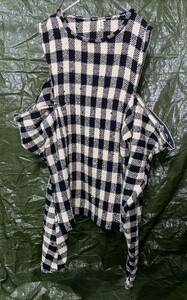 AW1991 COMME DES GARCONS OFF SHOULDER CHECKED WOOL TOP with zipper コムデギャルソン オーバーサイズ　プルオーバー ジッパー 90s 変形