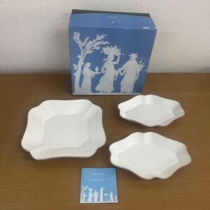 R-270☆サイズ　WEDGWOOD 洋食器 ホワイト 食器