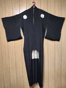 中古 リアル レトロ スタンダード 黒喪服 家紋 小紋 Vintage Kimono black formal for funeral with family emblem 着物 リメイク 生地