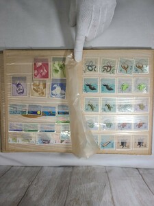 色々な国の切手　外国切手　バラ　コレクション　コレクター　アンティーク切手