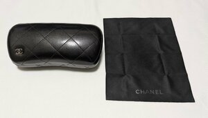 ■シャネル メガネース レザー 黒 CHANEL■