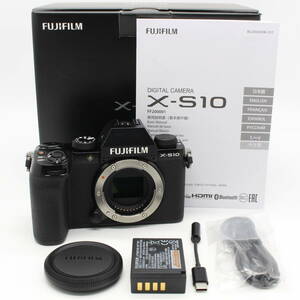 ★美品★FUJIFILM X-S10 ボディ ショット数9回★4835