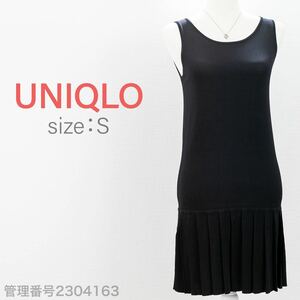 【最終値下げ】UNIQLO(ユニクロ)ノースリーブワンピース 黒　無地　ひざ丈　プリーツ　タイトフィット