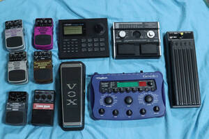 BEHRINGER DR400, DD100, TU300, DM100, AM400, ARION SAD-3 BOSS FW-3, DR-550, VOX V847 MADE IN USA, DigiTech GENESIS3, KORG AX3G 