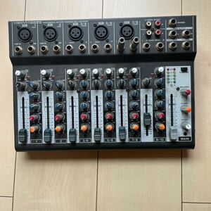 中古現状★BEHRINGER 　ベリンガー　XENYX 1002B 　 アナログミキサー