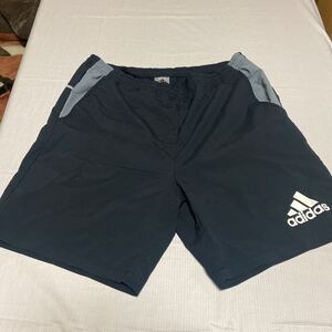 k68 adidas スポーツハーフパンツ サイズO表記 中国製