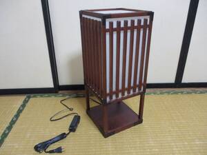 角行灯（電気式）： 和風・照明器具・桜の花・箱付き・工芸品