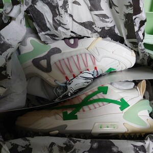 off white メンズ スニーカー