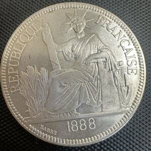 古銭　硬貨 自由の女神　仏領インド支那 大型銀貨　1888 年　リバティ　コイン　貿易銀 A33 重さ26.7大型コイン