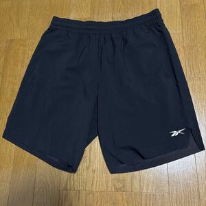 LesMills レズミルズ　リーボック　 ハーフパンツ トレーニングショートパンツ　黒L Men