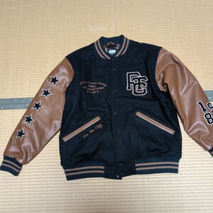 極美品 FTC SF VARCITYJACKET S バーシティジャケット スタジャン Lサイズ FTC022AWJ12 定価52,800円