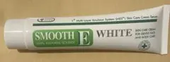 Smooth E White スキンケアクリーム　60g