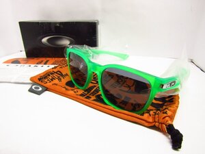 OAKLEY オークリー GARAGE ROCK スケルトンカラーフレーム 箱 保存袋 付き 中古品 ◆140292