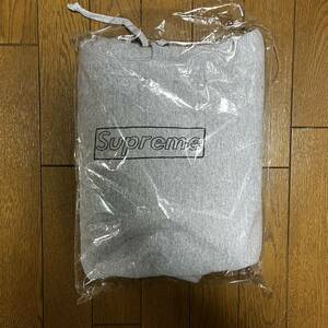 グレーS supreme KAWS Chalk Logo Hooded Sweatshirt box pullover パーカー