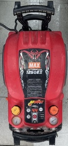 中古品、実働品ですがジャンク品扱いで　MAX　AK-HL1250E2　マックス　高圧コンプレッサー