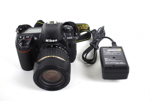 ★【通電OK】Nikon D200 ft 100 20 8 5 3 1.48 ニコン デジタル 一眼レフカメラ カメラ 写真 撮影 趣味 コレクション 010JYLJH64