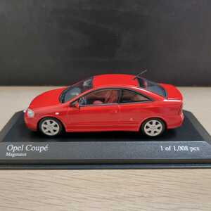 1/43 Opel Coupe(オペル クーペ)2000 Red(レッド/赤)MINICHAMPS(ミニチャンプス)