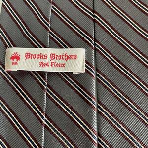 ブルックスブラザーズレッドフリース(Brooks Brothers RedFleece) グレー紺ボルドー白ストライプネクタイ