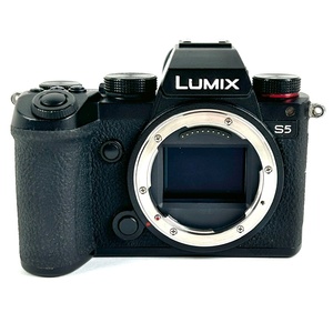 パナソニック Panasonic LUMIX DC-S5 ボディ ブラック デジタル ミラーレス 一眼カメラ 【中古】