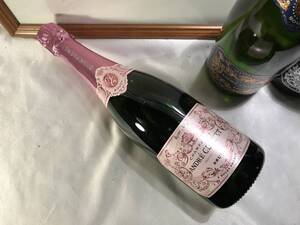 花見　家のみBRUT ROSE NV（No.5（アンドレ・クルエ）ブリュット・ロゼNo.5には 2013/2014/2015ヴィンテージのブジー・ルージュがブレンド