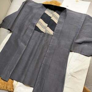 新品　正絹　羽織　仕付け糸　渋いチャコールグレー系　着物和服和装　男物