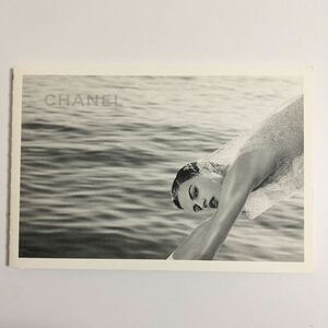 即決★CHANEL シャネル カタログ SPRING-SUMMER 2012 COLLECTION 写真集 本 レア KARL LAGERFELD カール ラガーフェルド