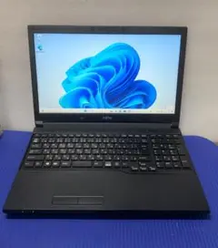 富士通 LIFEBOOK A577/TW i5-7300U/8GB/300GB