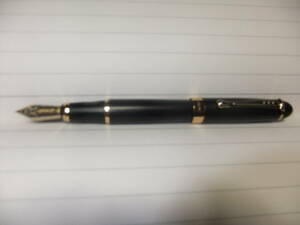 JINHAO JH450　ブラック　大きなニブ18KGP　太軸　