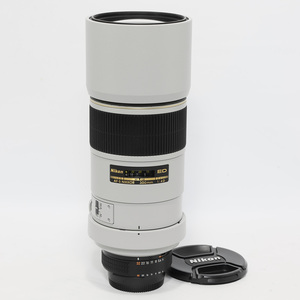 ニコン AF-S Nikkor 300mm F4D IF-ED ライトグレー 難あり品