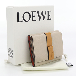 中古良品ロエベLOEWE トライフォールドウォレット スモール カーフ ベージュ系 ランク：A us-2 レディース