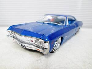 JadaTOYS　1/24　インパラ　シボレー　1967　ブルー　レトロ　アンティーク　クラシック　ヴィンテージ　ミニカー　青　IMPALA　絶版