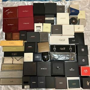 37点！ブランド腕時計空箱　オメガ　エルメス　タグホイヤー　グッチ　ガガミラノ　セイコー　YSL アルマーニ　ルミノックス等