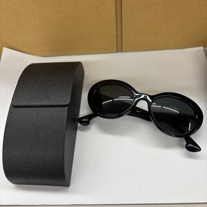 47◎1円スタート◎PRADA プラダ サングラス 度なし ブラック 黒 シルバー 装飾品 小物 アクセサリー レディース 保存箱 【153330】