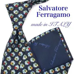 【極美品】Salvatore Ferragamo ネクタイ 昆虫柄 小紋柄 青