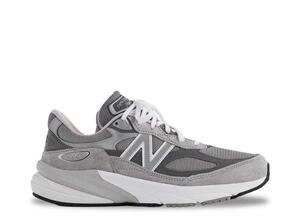 New Balance Women