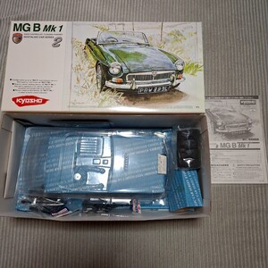 値下げ！フルセット・プロポ・始動用具付き　京商 NOSTALGIC CAR SERIES 2 ノスタルジックカー シリーズ MG B Mk1　検ピュアテン　リコイル