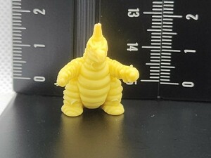 ゴジラ×ガメラ×ウルトラ怪獣 消しゴム バキシム 黄色 [24H5検]FigurineポピーGodzilla丸越Gameraフィギュア 特撮 コレクション