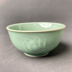 中国古美術 龍泉窯 青磁 茶碗 茶道具 古玩 骨董 美術品 骨董品 時代物 置物 古美術 唐物 茶器 中国古玩 抹茶碗