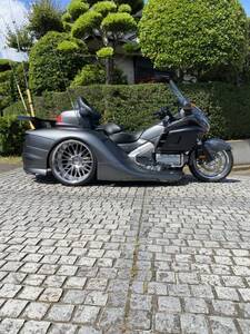 HONDA GOLD WING 　GL1800　 SC68 　TRIKE 　 トライク　ＥＵＧＥＮＩＯ-08　ダークグレーマットペイント　Performance Brother