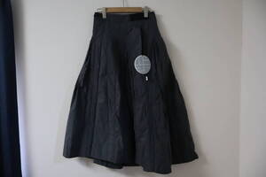 ☆alk phenix/アルクフェニックス☆未使用 Insulated random pleated skirt サイズ：M アウトドア レジャーキャンプ おしゃれ 