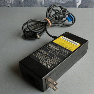 中古品 IBM 出力 DC20V 2.0A 入力 AC100V 自宅長期保管 AC電源アダプター パソコン用 電源アダプター